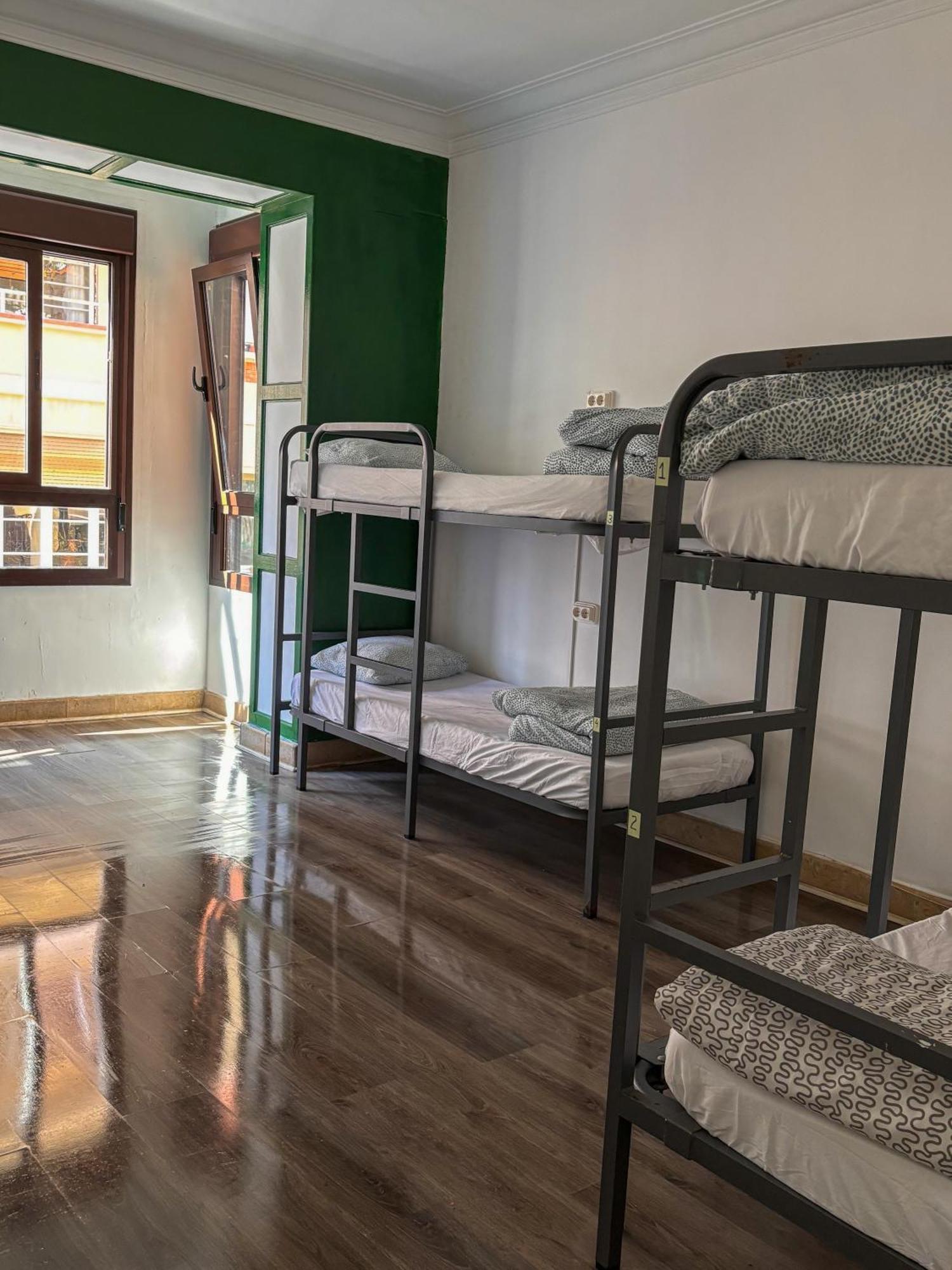 Tarragona Hostel מראה חיצוני תמונה